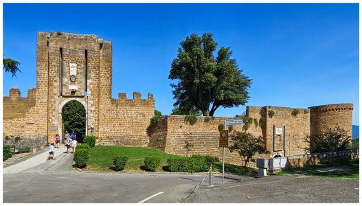 Fortezza Albornoz.jpg