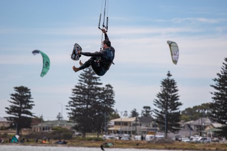 2026-01-02 Kite Surfing - 009.jpg