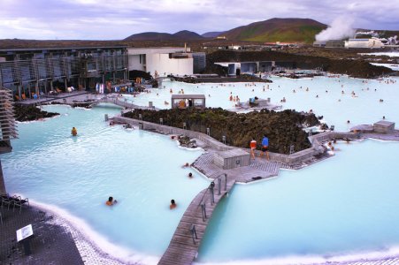 IMG_0588 Ne (Small).jpg IMG_0588 Ne (Small).jpg