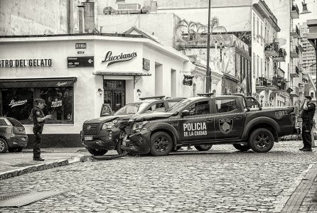 Oops! B&W.jpg