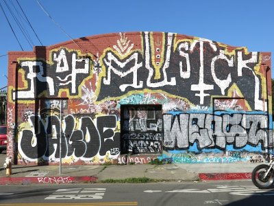 graffitibldg01:20:15.JPG