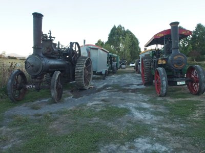 steam engines touring.jpeg steam engines touring.jpeg