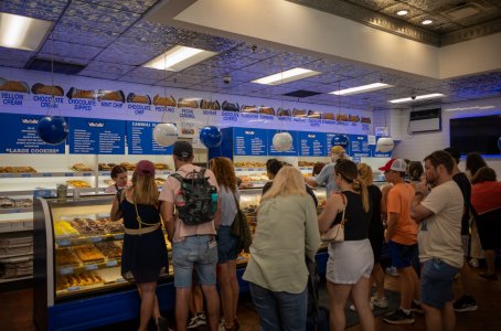 MikesPastry-3243.jpg