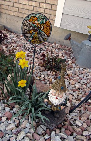 GardenArt041625_SVGga002.JPG