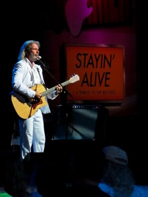 Bee Gees Tribute 0492.jpg
