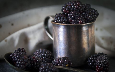 silver cup berries IMG_6220.jpg