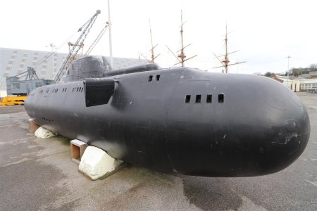 u boat model.jpg