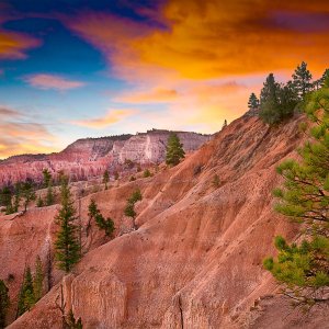 Sunrise in Bryce_1.jpg