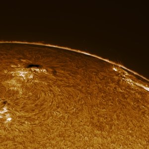 Sunspots AR2679 AR2674 and AR2673 dark-1.jpg